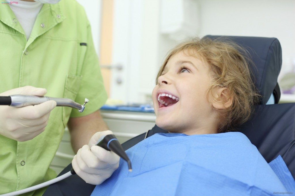 Khi nào cho trẻ đi khám răng là hợp lý 1