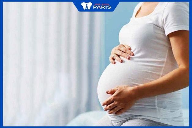 Phụ nữ mang thai dùng thuốc diệt tủy có bị ảnh hưởng không