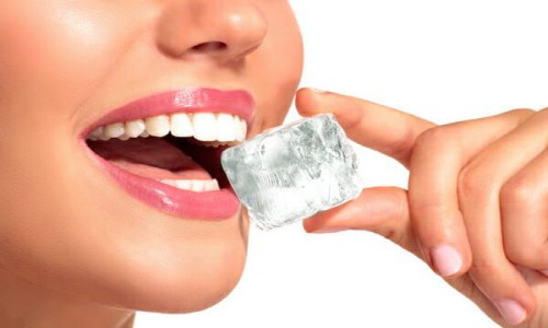 Khả năng ăn nhai sau khi bọc răng sứ được cải thiện rõ rệt