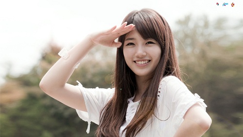 Răng thỏ của sao Kpop Jungkook.Suzy sở hữu dáng răng thỏ đẹp và nụ cười hút hồn fan hâm mộ.