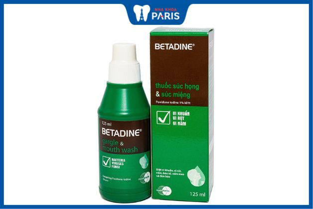 Nước súc miệng Betadine xanh được mọi người sử dụng phổ biến