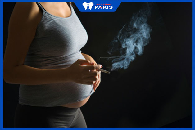 Người mẹ khi mang thai con hút thuốc con có nguy cơ hở hàm ếch cao
