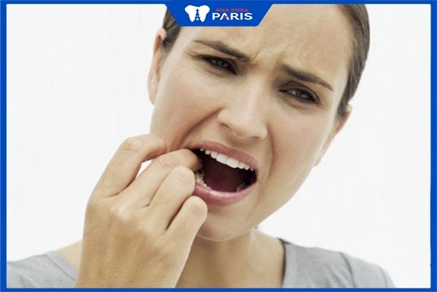 Nhổ răng số 7 gây đau nhức nhẹ