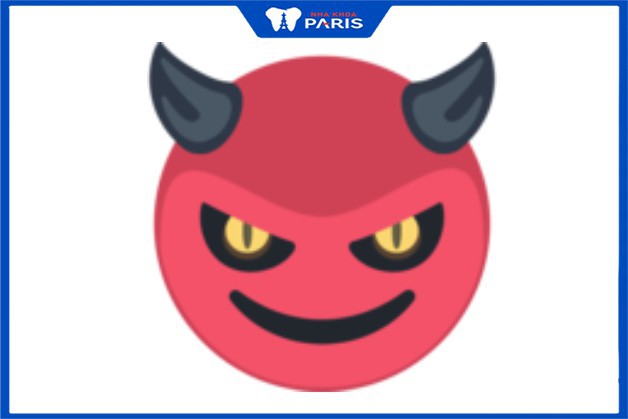 Emoji mặt quỷ màu tím thể hiện cho sự tinh nghịch, cá tính