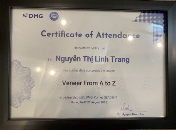 Bằng cấp chứng chỉ bác sĩ nha khoa Nguyễn Thị Linh Trang