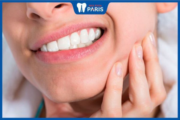 Nhổ răng khôn 1 tháng vẫn đau: Nguyên nhân và cách xử lý