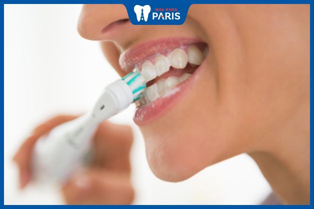 Tác dụng phụ và lưu ý khi sử dụng kem đánh răng trắng răng
