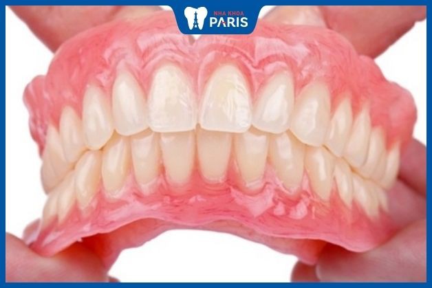 Cung răng hàm trên và hàm dưới khác nhau