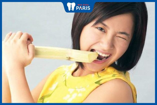 Thực phẩm cứng gây hại đến răng sau khi chữa tủy