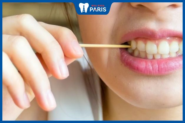 Dùng tăm tre xỉa răng có thể gây mòn men răng