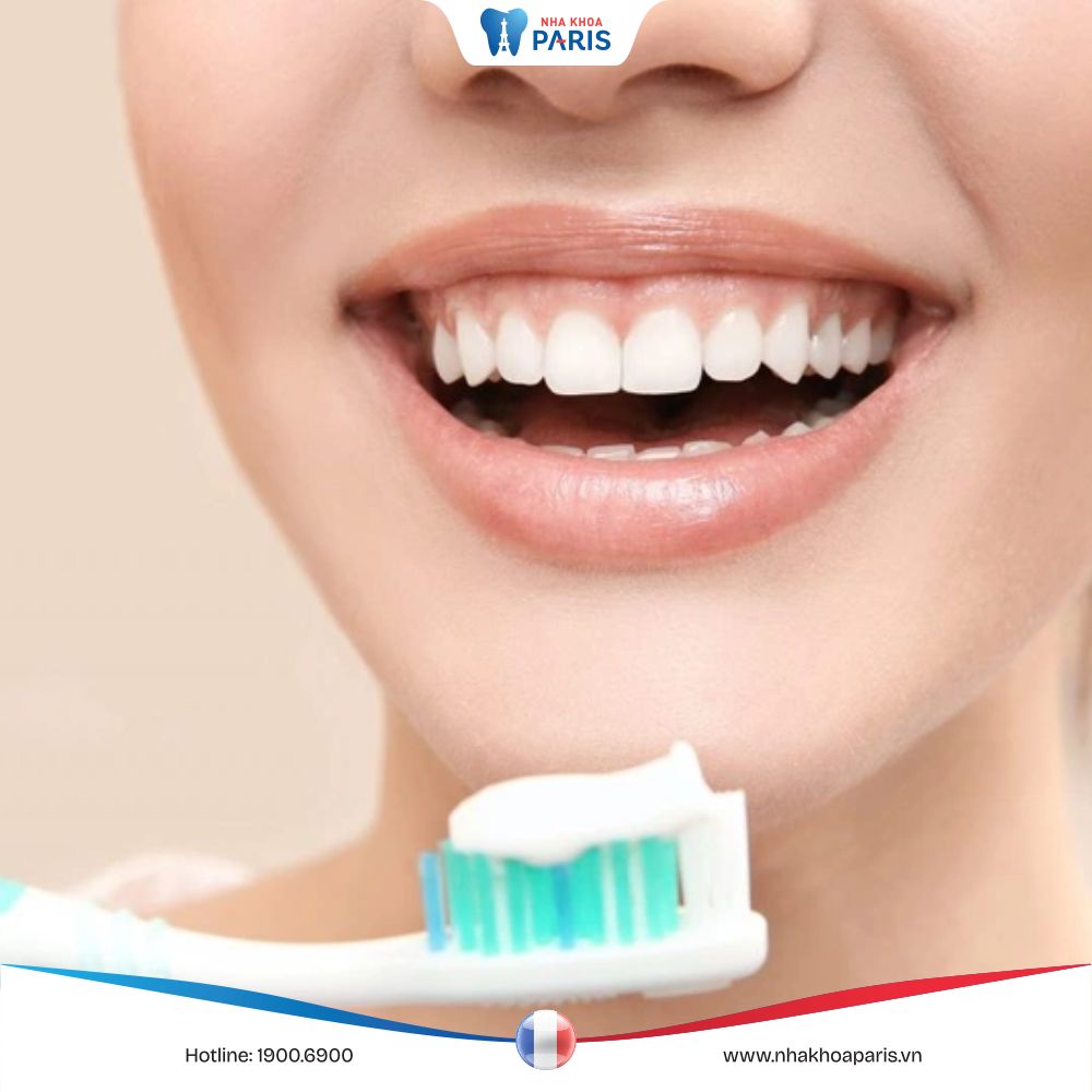 TOP 6 loại kem đánh răng cho răng sứ được nha sĩ khuyên dùng