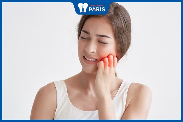 Cần đi khám bác sĩ nếu có cơn đau nhức răng dữ dội kéo dài