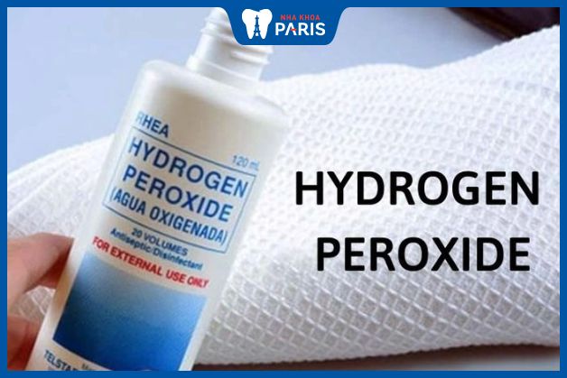 Sử dụng nước súc miệng Hydrogen peroxide