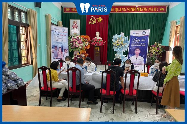 Tư vấn và hướng dẫn vệ sinh răng miệng