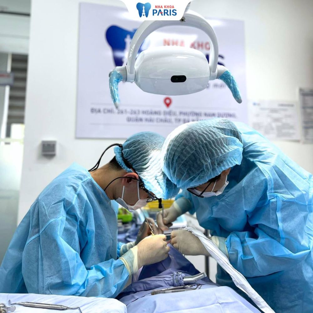Trồng răng chuẩn y khoa tại Nha khoa Paris