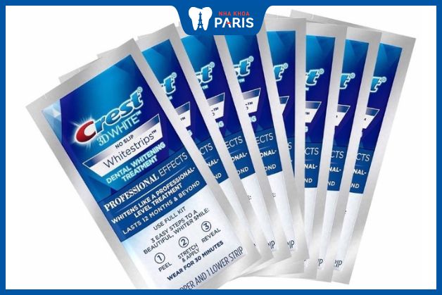 Miếng dán tẩy trắng răng Crest 3D có tác dụng tẩy trắng răng nhanh chóng tại nhà