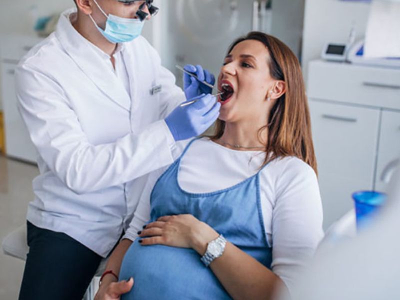 Các lưu ý khi bà bầu làm răng