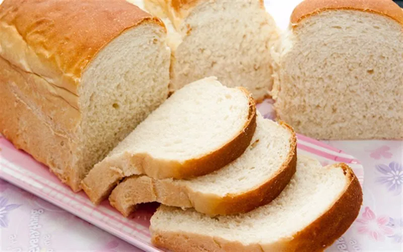 Cách làm trắng răng bằng bánh mì có thực sự hiệu quả không?