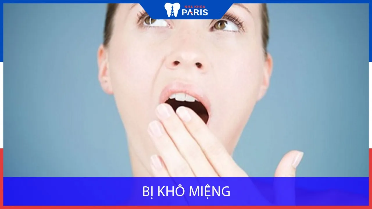 Bị khô miệng khi ngủ dậy ? nguyên nhân và cách chữa hiệu quả