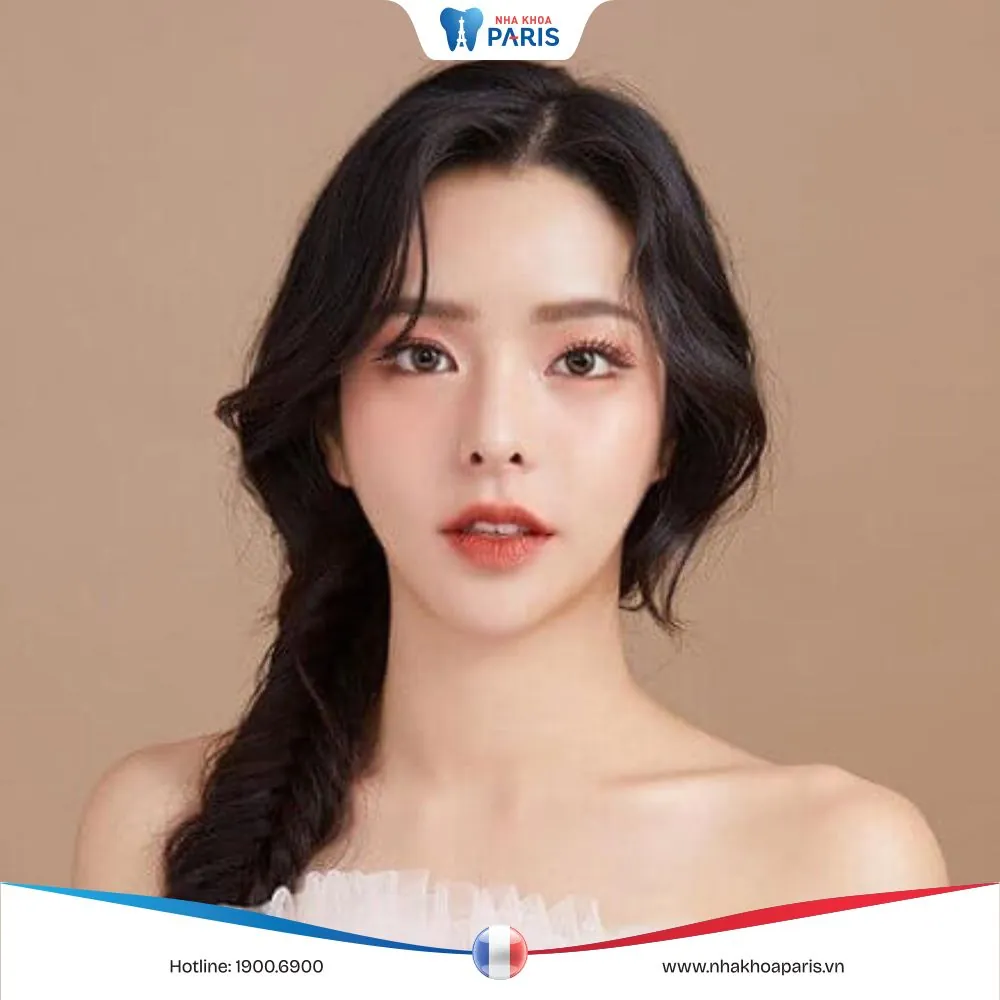 Mặt V Line là gì? Nam nữ nên để kiểu tóc nào phù hợp